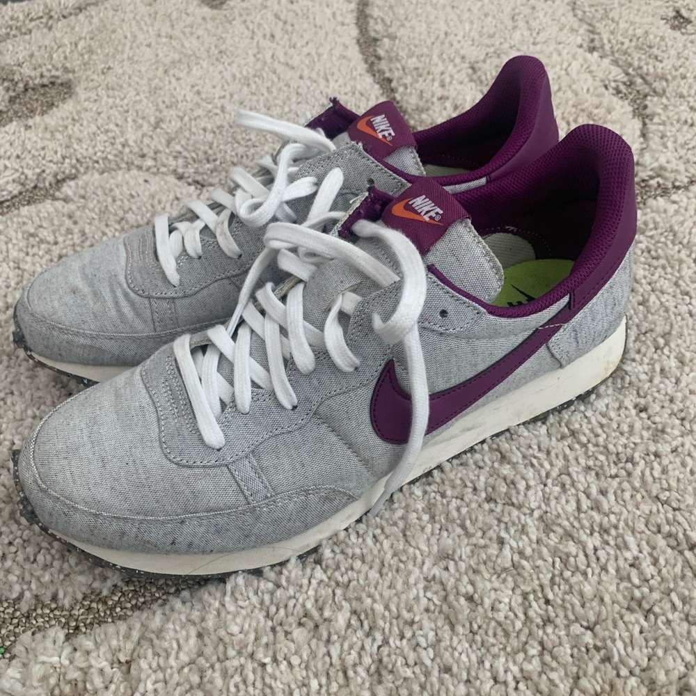 Mens Nike Retro Kicks